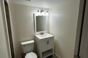 2510 Berkshire Ct, Waukegan, IL 60087 - Photo 13