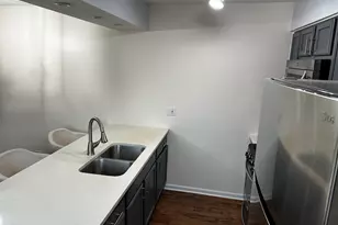 2510 Berkshire Ct, Waukegan, IL 60087 - Photo 3