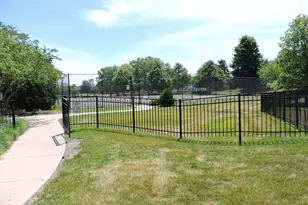 2480 Frost Dr, Aurora, IL 60503 - Photo 37