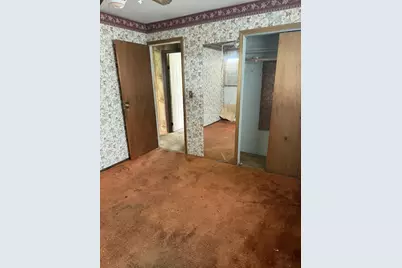 2631 Kennedy Drive, North Chicago, IL 60064 - Photo 9