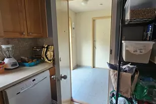 7247 N Hamilton Ave, Chicago, IL 60645 - Photo 7
