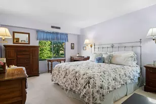 1605 E Central Rd, Arlington Heights, IL 60005 - Photo 11
