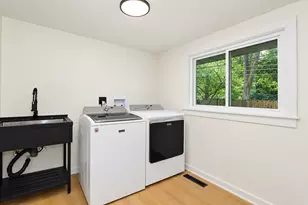 2658 Crawford Ave, Evanston, IL 60201 - Photo 31