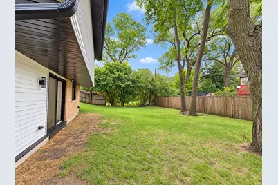 2658 Crawford Avenue, Evanston, IL 60201 - Photo 5