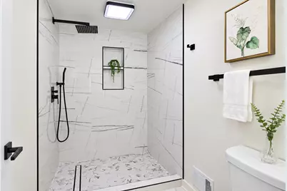 2658 Crawford Avenue, Evanston, IL 60201 - Photo 29
