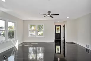 509 W Williams St, Kankakee, IL 60901 - Photo 3