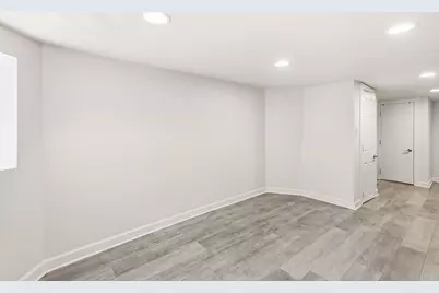 862 N Marshfield Avenue, Chicago, IL 60622 - Photo 17