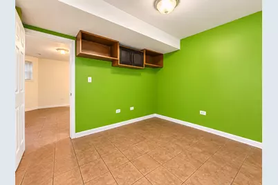 1229 N Austin Boulevard #1, Chicago, IL 60651 - Photo 9