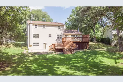 732 Santa Fe Drive, Freeport, IL 61032 - Photo 7