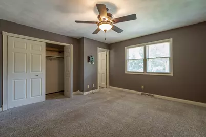 732 Santa Fe Drive, Freeport, IL 61032 - Photo 53