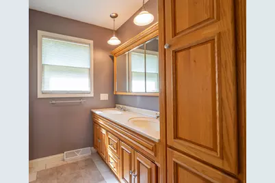 732 Santa Fe Drive, Freeport, IL 61032 - Photo 43
