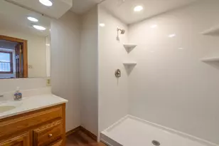 732 Santa Fe Dr, Freeport, IL 61032 - Photo 67