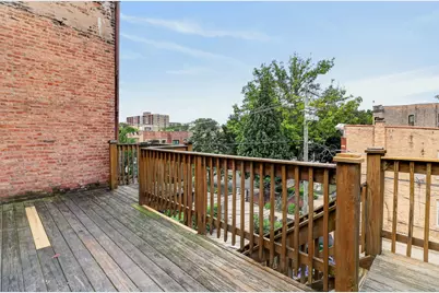 1422 W Taylor Street #3, Chicago, IL 60607 - Photo 15