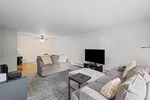 1000 S Lorraine Rd, Wheaton, IL 60189 - Photo 7