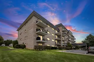 1000 S Lorraine Rd, Wheaton, IL 60189 - Photo 1