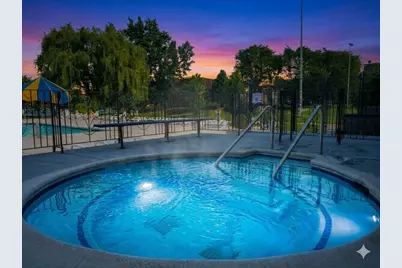 9374 Bay Colony Drive #2S, Des Plaines, IL 60016 - Photo 3