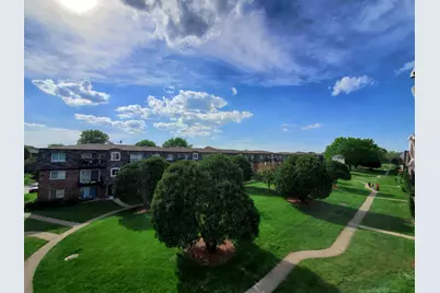 9374 Bay Colony Drive #2S, Des Plaines, IL 60016 - Photo 47