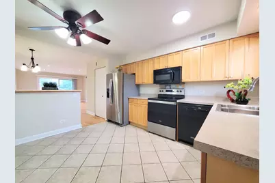 9374 Bay Colony Drive #2S, Des Plaines, IL 60016 - Photo 13