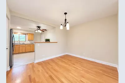 9374 Bay Colony Drive #2S, Des Plaines, IL 60016 - Photo 9