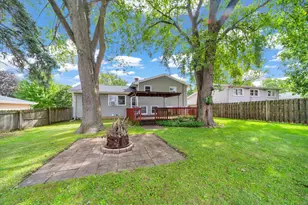 126 Bunker Hill Ave, South Elgin, IL 60177 - Photo 21