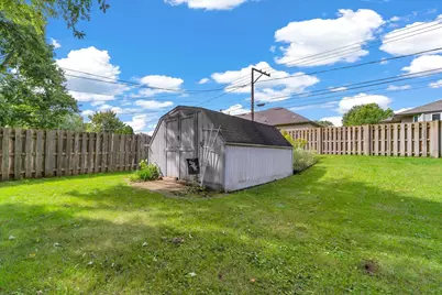 126 Bunkerhill Avenue, South Elgin, IL 60177 - Photo 23