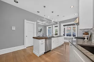 634 W Briar Pl, Chicago, IL 60657 - Photo 23