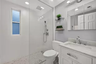 634 W Briar Pl, Chicago, IL 60657 - Photo 43