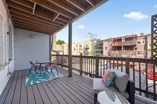 634 W Briar Pl, Chicago, IL 60657 - Photo 51