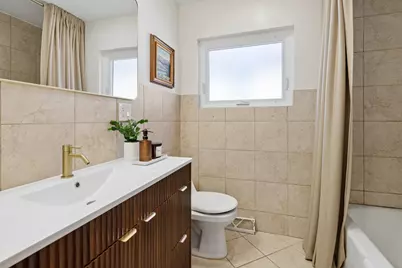 6905 W Leland Avenue, Harwood Heights, IL 60706 - Photo 7
