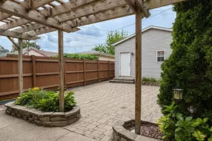 3610 S Seeley Ave, Chicago, IL 60609 - Photo 13