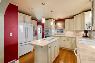 309 Chestnut St, Woodstock, IL 60098 - Photo 7