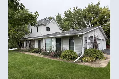 2472 W Red Oak Road, Freeport, IL 61032 - Photo 1
