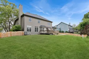 2211 Joyce Ln, Naperville, IL 60564 - Photo 31