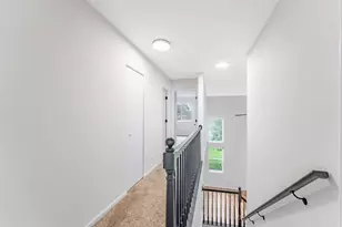 2525 Looking Glass Ct, Aurora, IL 60502 - Photo 19