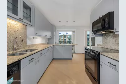 701 Lake Hinsdale Drive #410, Willowbrook, IL 60527 - Photo 11