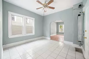 4851 S Wood St, Chicago, IL 60609 - Photo 9