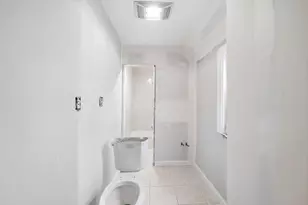 4851 S Wood St, Chicago, IL 60609 - Photo 11