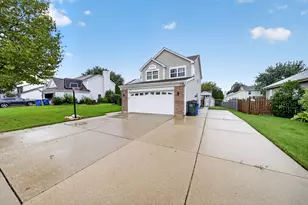 353 Valley Forge Ave, South Elgin, IL 60177 - Photo 1