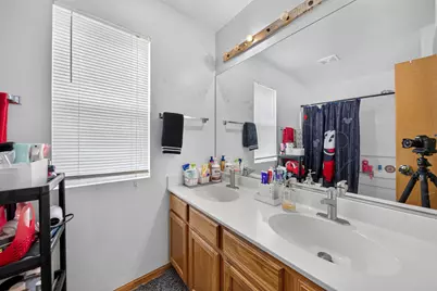 353 Valley Forge Avenue, South Elgin, IL 60177 - Photo 39