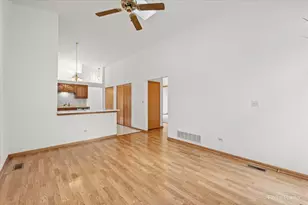 664 Mayfair Dr, Carol Stream, IL 60188 - Photo 15