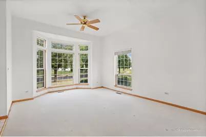 664 Mayfair Drive, Carol Stream, IL 60188 - Photo 5