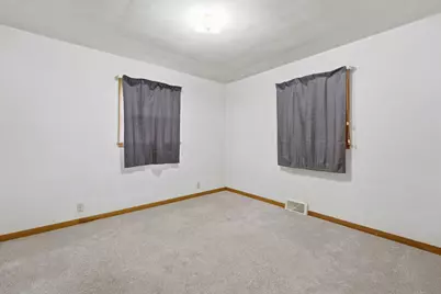 402 SW 5th Street, Aledo, IL 61231 - Photo 11