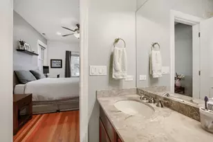 1514 W Victoria St, Chicago, IL 60660 - Photo 15