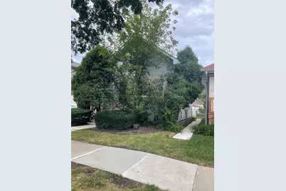 1032 S Ridgeland Avenue, Oak Park, IL 60304 - Photo 1