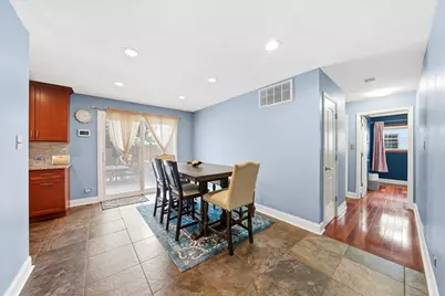 1097 Cypress Lane, Elk Grove Village, IL 60007 - Photo 7