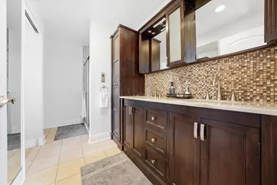 1097 Cypress Lane, Elk Grove Village, IL 60007 - Photo 17