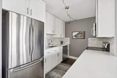 345 N Lasalle Drive #3302, Chicago, IL 60654 - Photo 5