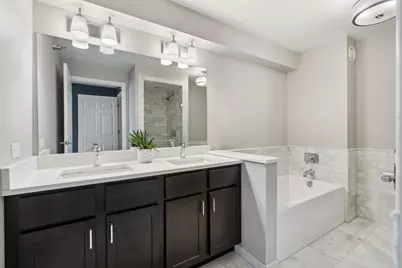 345 N Lasalle Drive #3302, Chicago, IL 60654 - Photo 11