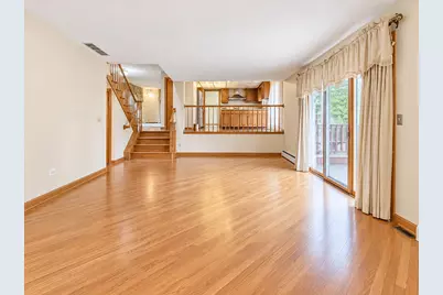 1428 Roslyn Road, Schaumburg, IL 60193 - Photo 7