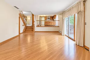 1428 Roslyn Rd, Schaumburg, IL 60193 - Photo 7